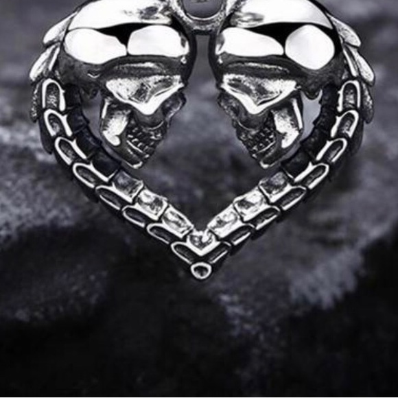 Spinal Cord Skull Heart- Skeleton Spine Death Lover Horror Gothic Steel Necklace - Picture 9 of 16
